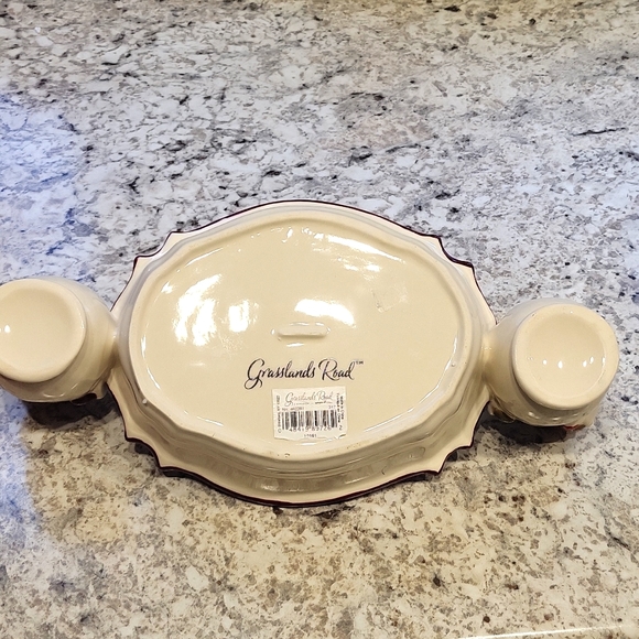 Grasslands Road Winter Settings Snowman Dip Bowl with 2 Spreaders - Picture 12 of 12